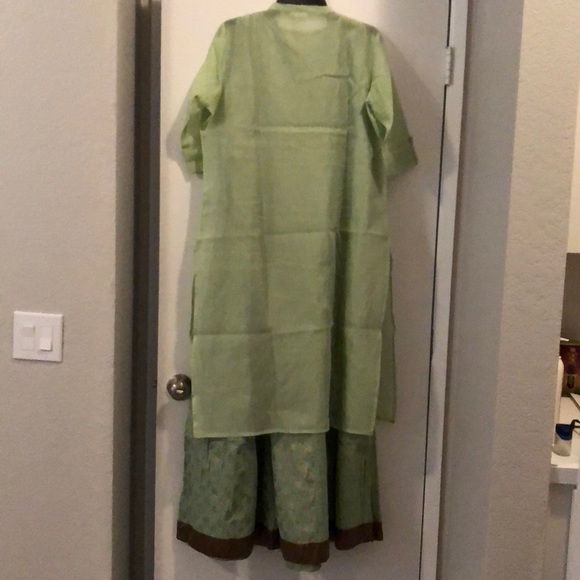 Indian Kurti Dress - Picture 4 of 4